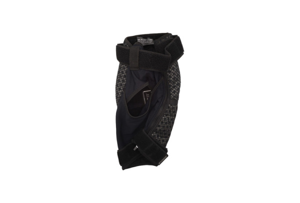 x-soft-black_04-825x560