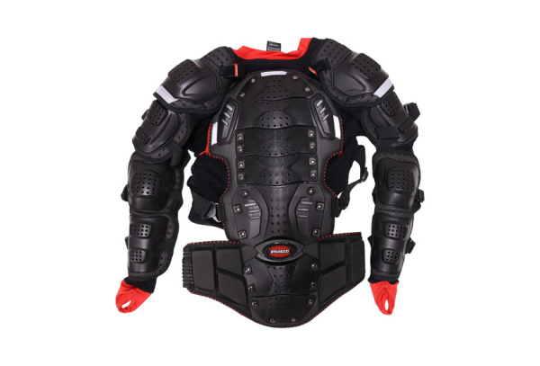 maverick-red_02-825x560