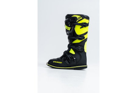 roma-black-fluo-yellow_03-825x560