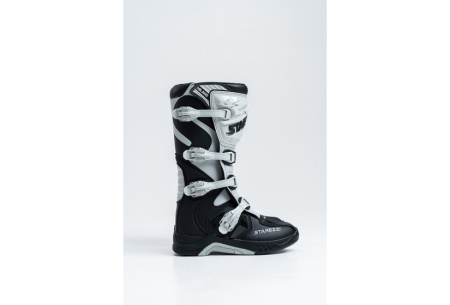 milano-grey-black_05-825x560